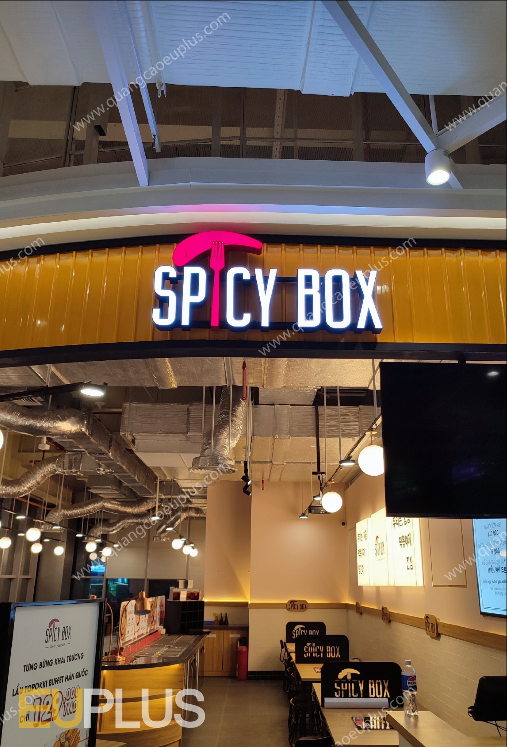 dự án spicy box