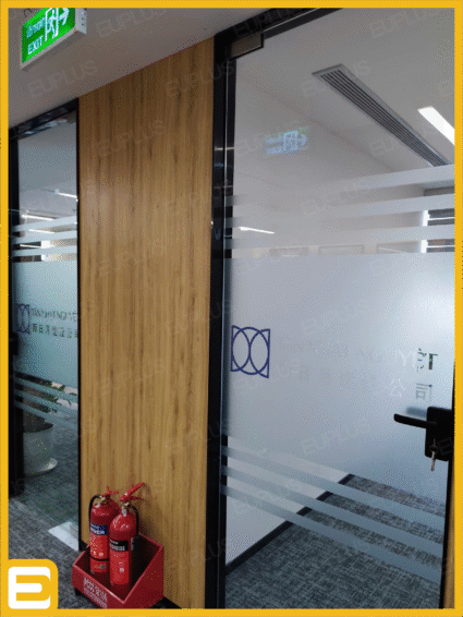 Dán decal giá rẻ